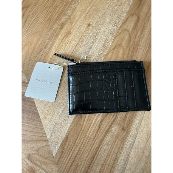 Primark Essentials Handbags - NWT Primark Black Faux Leather Croc Stamped Card Wallet